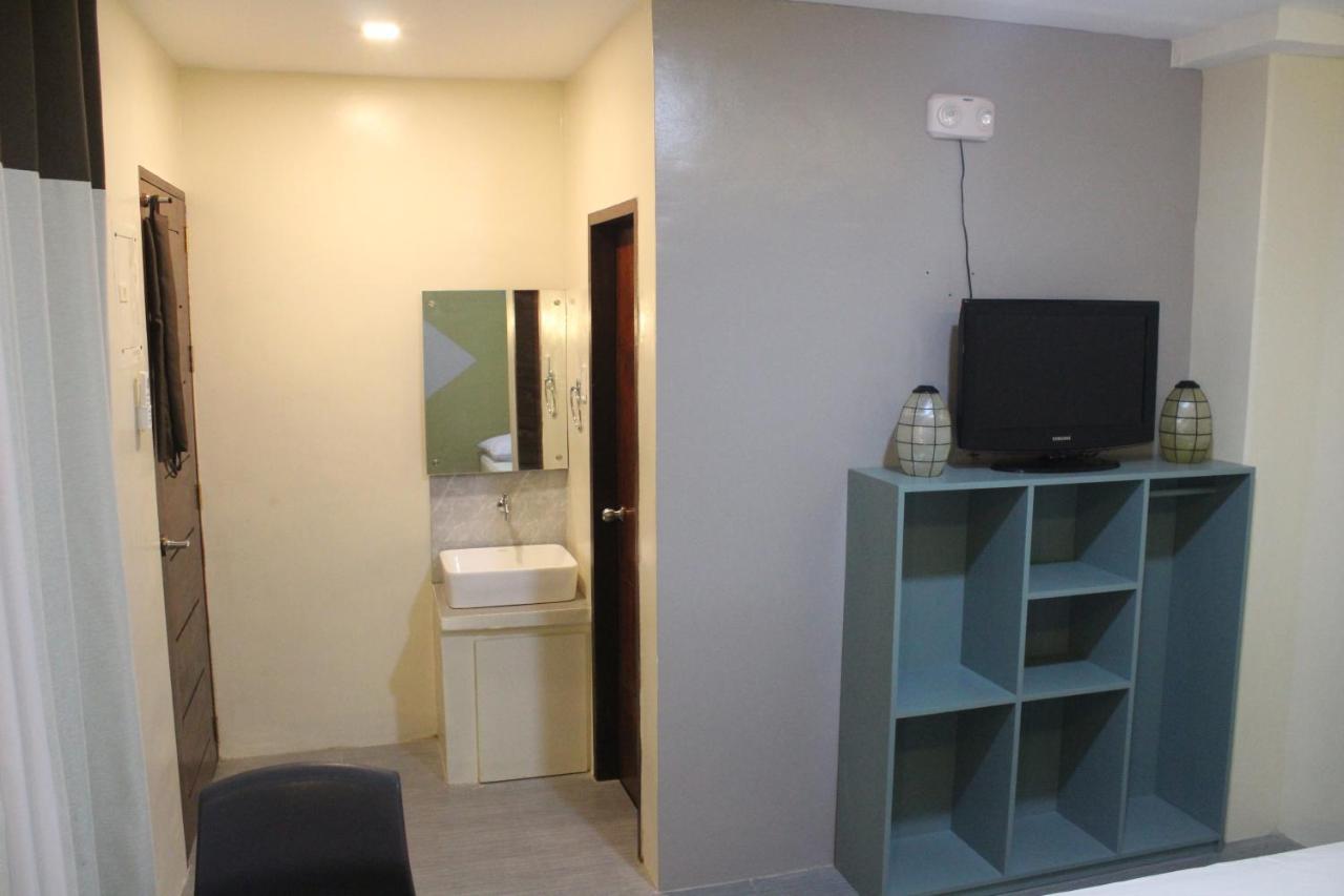 Ninie'S Place Puerto Princesa Екстер'єр фото
