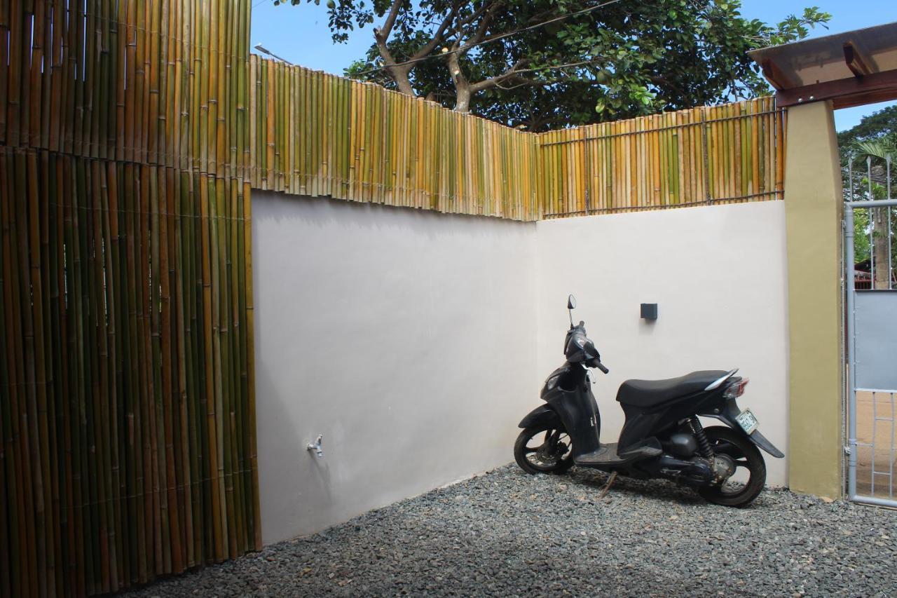Ninie'S Place Puerto Princesa Екстер'єр фото