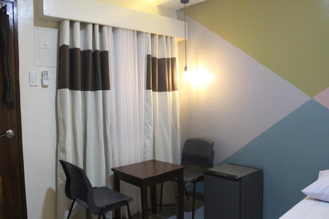 Ninie'S Place Puerto Princesa Екстер'єр фото