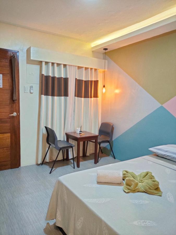 Ninie'S Place Puerto Princesa Екстер'єр фото