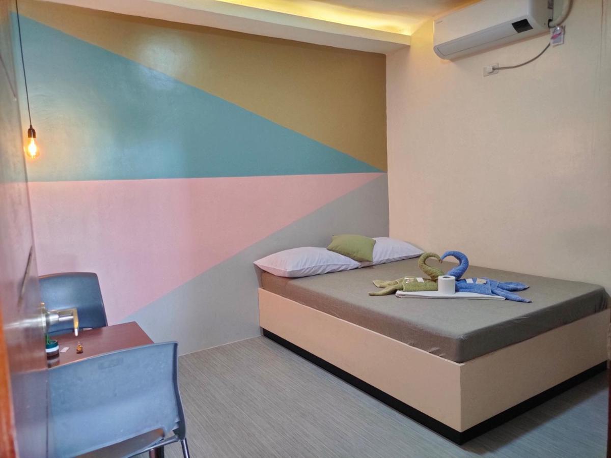 Ninie'S Place Puerto Princesa Екстер'єр фото