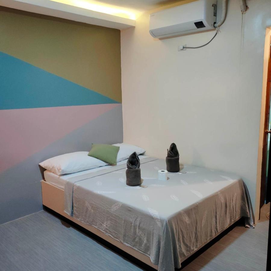 Ninie'S Place Puerto Princesa Екстер'єр фото